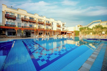 Falcon Naama Star Hotel