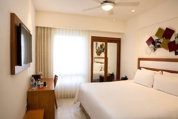 Ambiance Suites Cancun