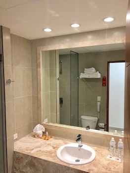 Ambiance Suites Cancun