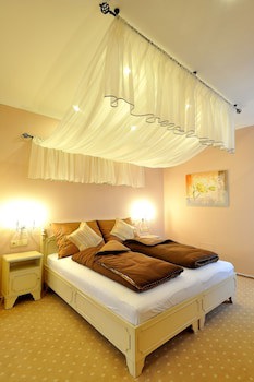 Wellness Hotel Zlata Lipa
