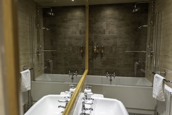 Duke William Hotel