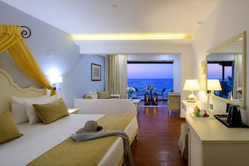 Alexander Beach Hotel & Village Resort galeri fotoğrafı