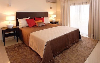 Amendoeira Golf Resort - Apartments And Villas