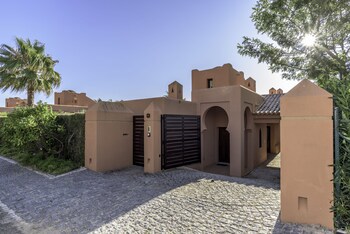Amendoeira Golf Resort - Apartments And Villas
