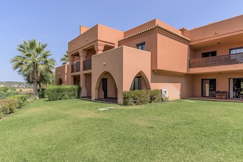 Amendoeira Golf Resort - Apartments And Villas
