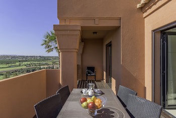 Amendoeira Golf Resort - Apartments And Villas