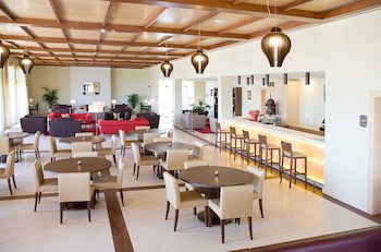 Amendoeira Golf Resort - Apartments And Villas