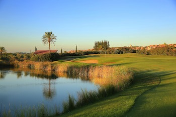 Amendoeira Golf Resort - Apartments And Villas