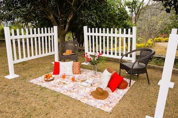 Country Inn, Bhimtal