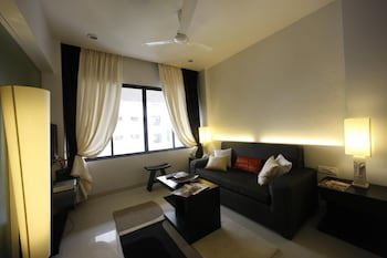 Ar Suites Fontana Bay
