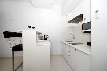 Ar Suites Fontana Bay