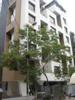 Ar Suites Fontana Bay