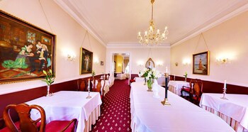 Hvedholm Slotshotel