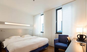 Aqua Hotel Brussels