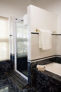 Adley House Guesthouse