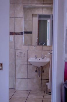 314 On Clark Guest House