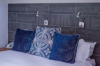 314 On Clark Guest House