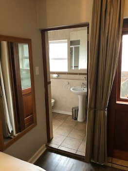 314 On Clark Guest House