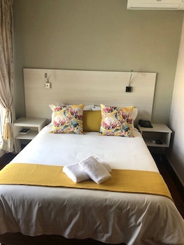 314 On Clark Guest House