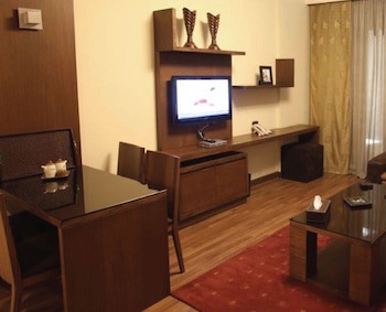 Britannia Suites