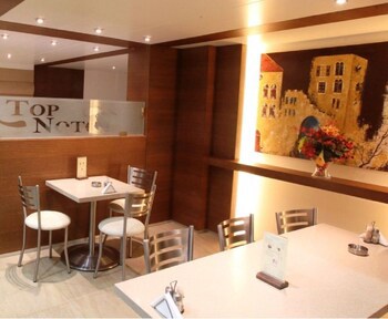 Britannia Suites