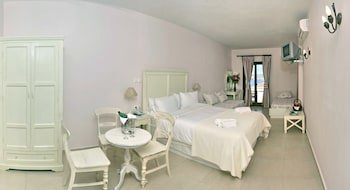 Clara Hotel galeri fotoğrafı