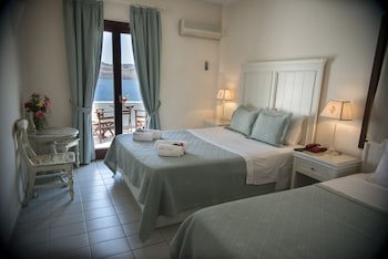 Clara Hotel galeri fotoğrafı