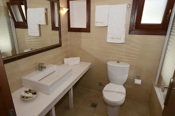 Clara Hotel fotoğrafı