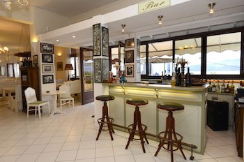 Clara Hotel galeri fotoğrafı