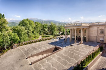 Royal Tulip Almaty