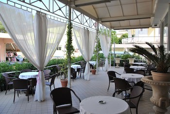 Hotel Gaston