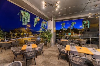 Vega Hotel