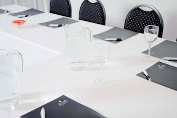 Awwa Suites And Spa