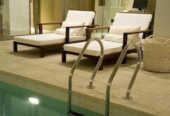 Awwa Suites And Spa
