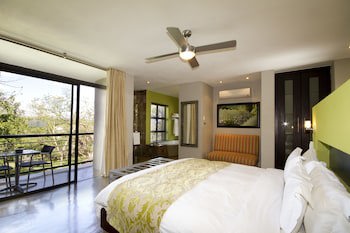 Francolin Lodge