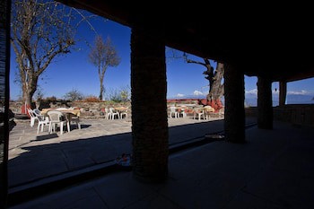 Chevron Eco Lodge