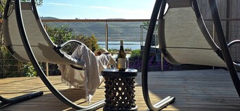 Elephant Hide Of Knysna Guest Lodge