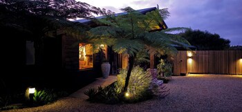 Elephant Hide Of Knysna Guest Lodge