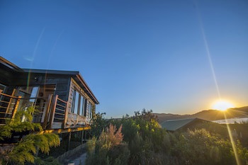 Elephant Hide Of Knysna Guest Lodge