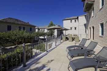 Zagori Suites Luxury Residences