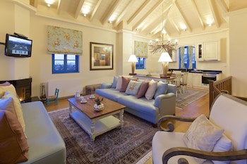 Zagori Suites Luxury Residences
