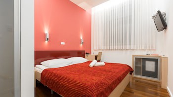 Dream Hotel
