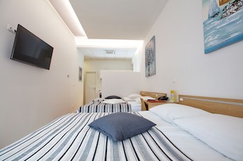Dream Hotel