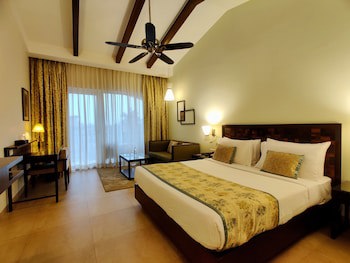Fariyas Resort Lonavala