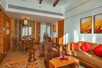 Fariyas Resort Lonavala