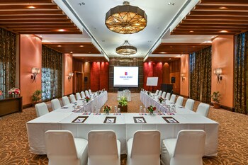 Fariyas Resort Lonavala