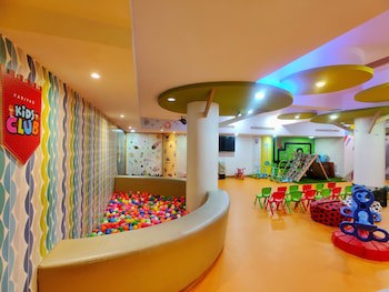 Fariyas Resort Lonavala