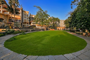 Fariyas Resort Lonavala