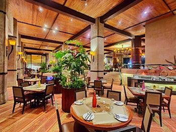 Fariyas Resort Lonavala