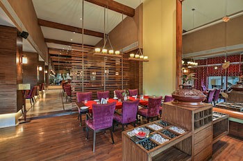 Fariyas Resort Lonavala